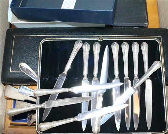 Assorted plated cutlery